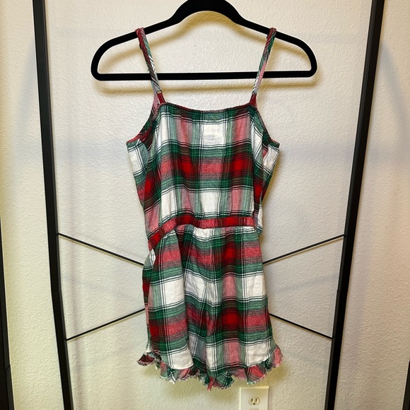 American eagle Christmas flannel sleep romper - Picture 2 of 4
